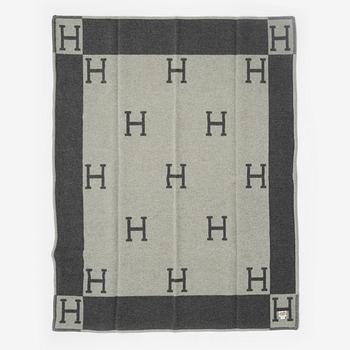 Hermès, a wool and cachmere mix 'Avalon' blanket.