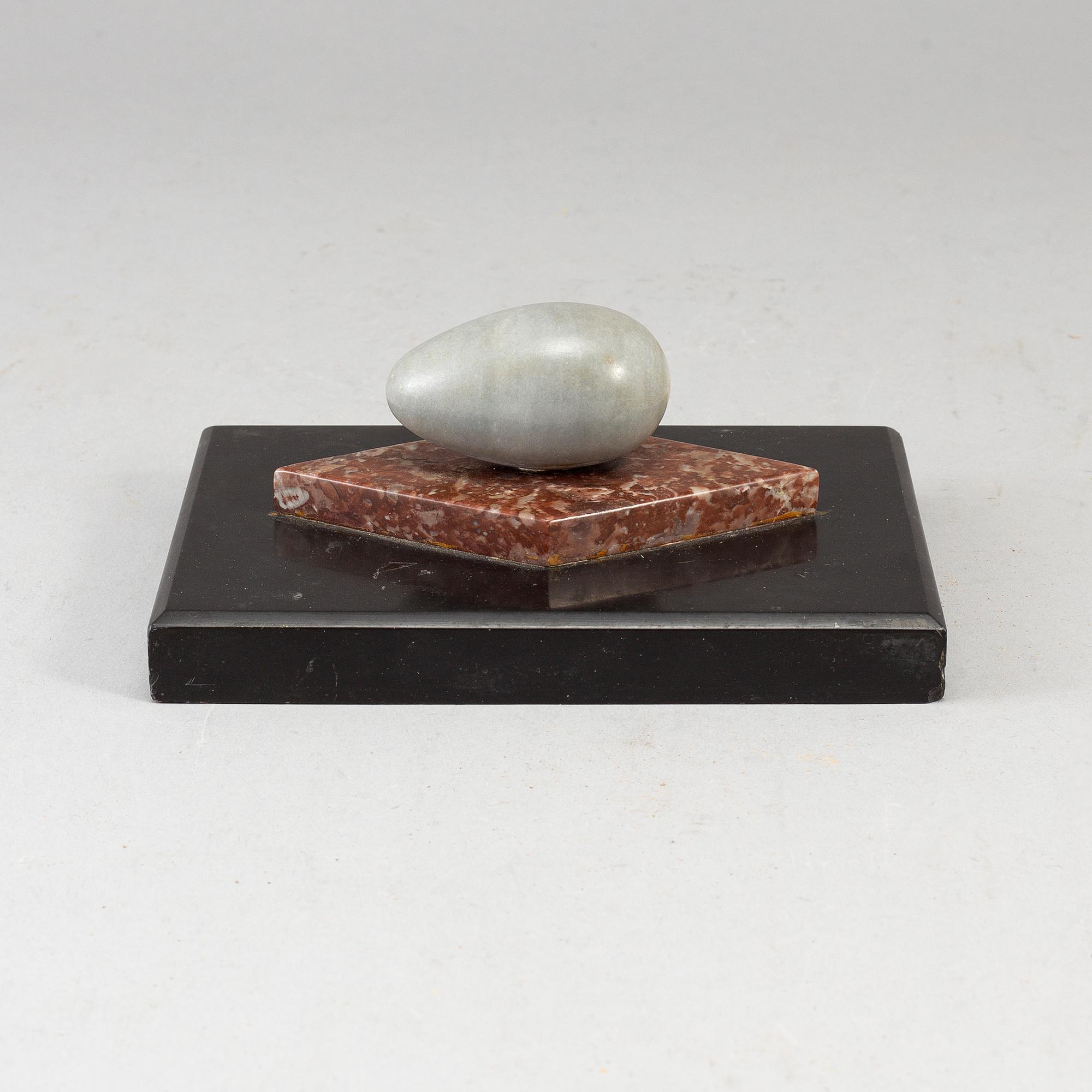 A 19th century marble paper weight.