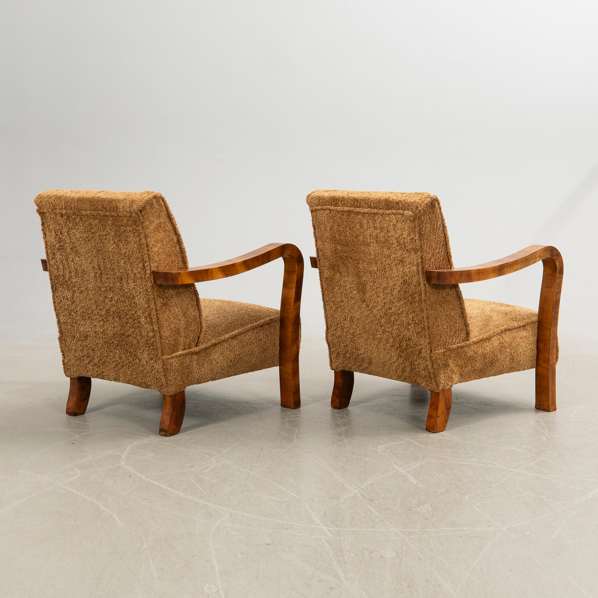 Armchairs, a pair, Art Deco, first half of the 20th century.