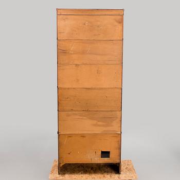 An early 20th century book shelf / book cabinet.