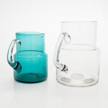 Saara Hopea, dricksglas, 26 st och kannor, 2 st, Nuutajärvi Notsjö.