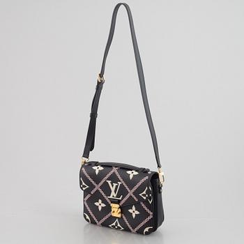 Louis Vuitton, bag, "Pochette Métis", Spring Edition, 2022.