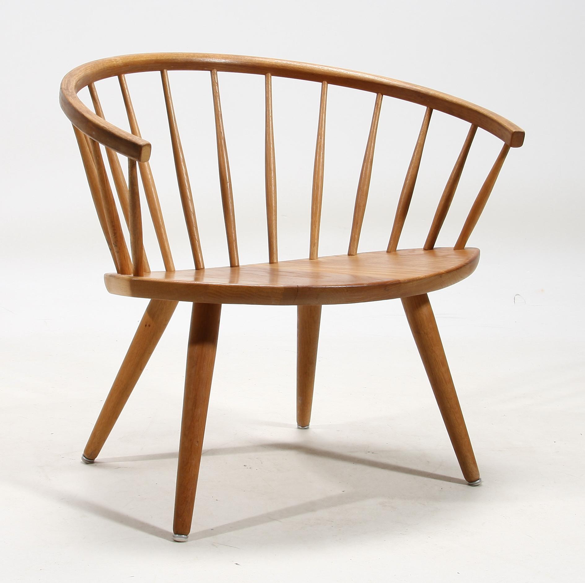 KARMSTOL, "Arka" Yngve Ekström. Modellen formgiven 1955.