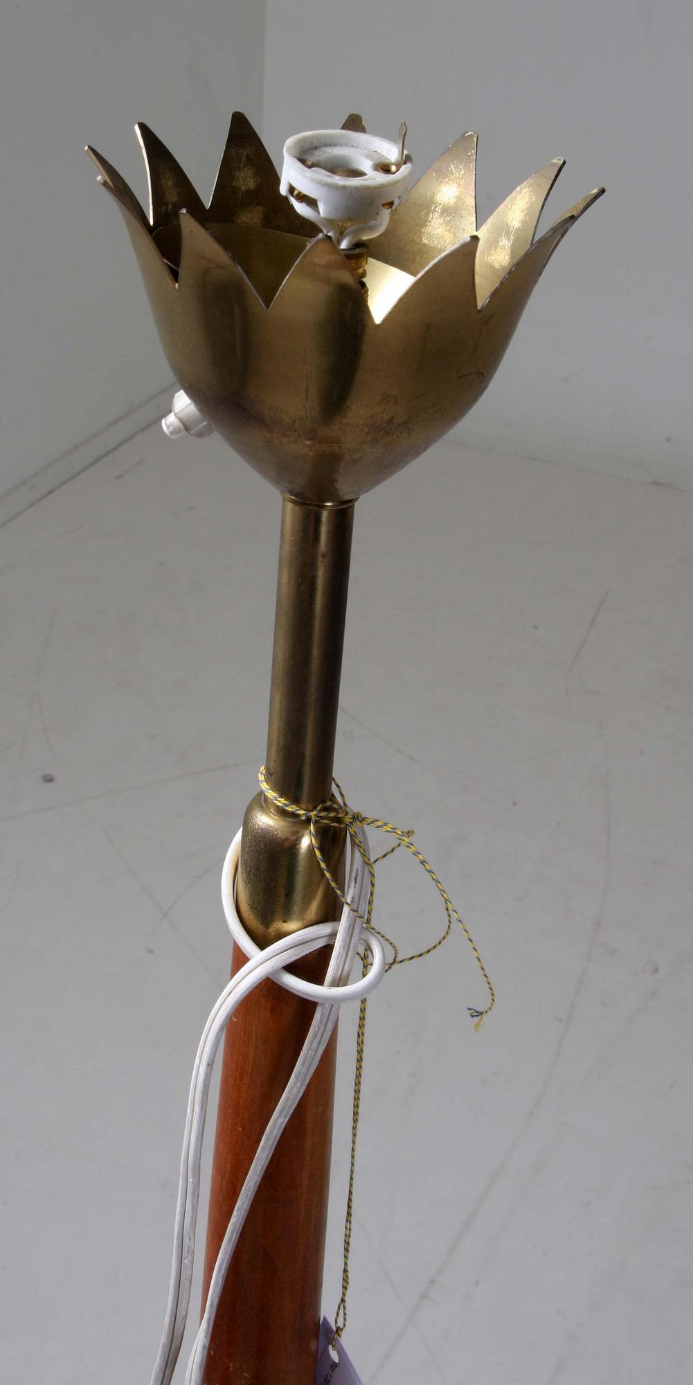 GOLVLAMPA, troligen Glössner.