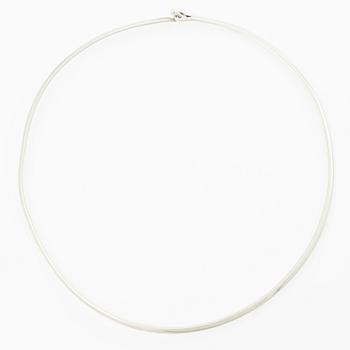 Vivianna Torun Bülow-Hübe, Neck ring, sterling silver.