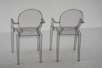 KARMSTOLAR, ett par, "Louis Ghost", Philippe Starck för Kartell.