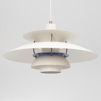 Poul Henningsen, taklampa, "PH5", Louis Poulsen, Danmark.