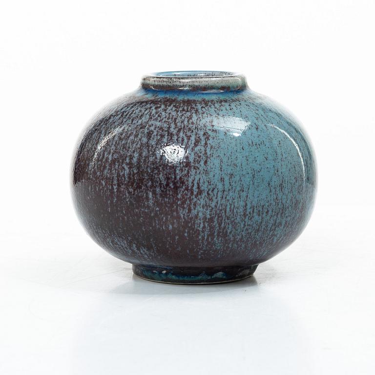Sven Wejsfelt, a vase, Gustavsberg Studio, 1982.