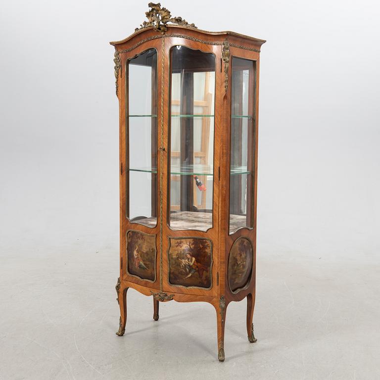 Display cabinet, Rococo style, 20th century.