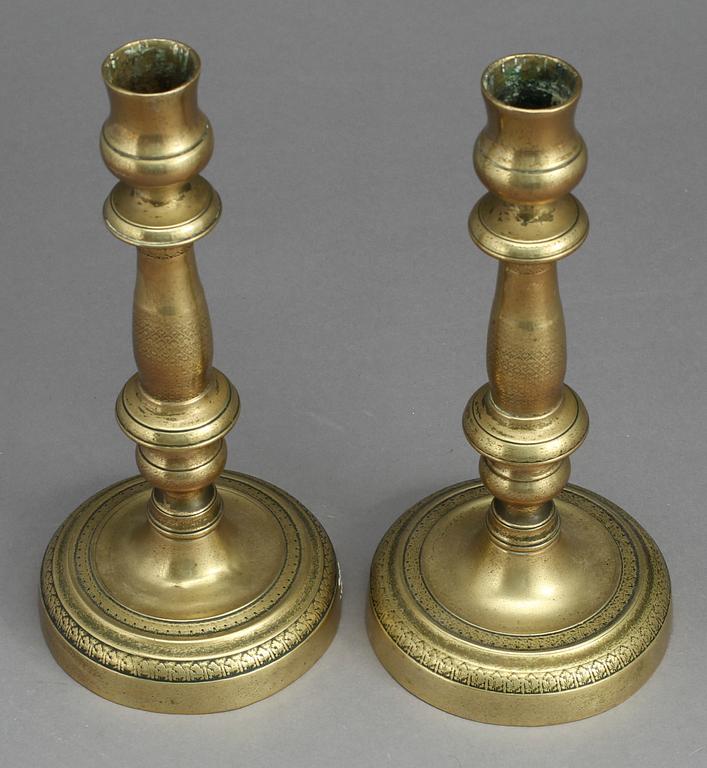 LJUSSTAKAR, ett par, mässing, Frankrike, 1800-talets mitt.