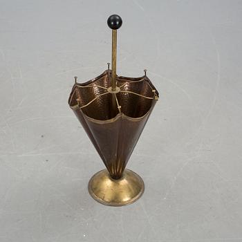 PARAPLYSTÄLL, 1900-talets andra hälft.