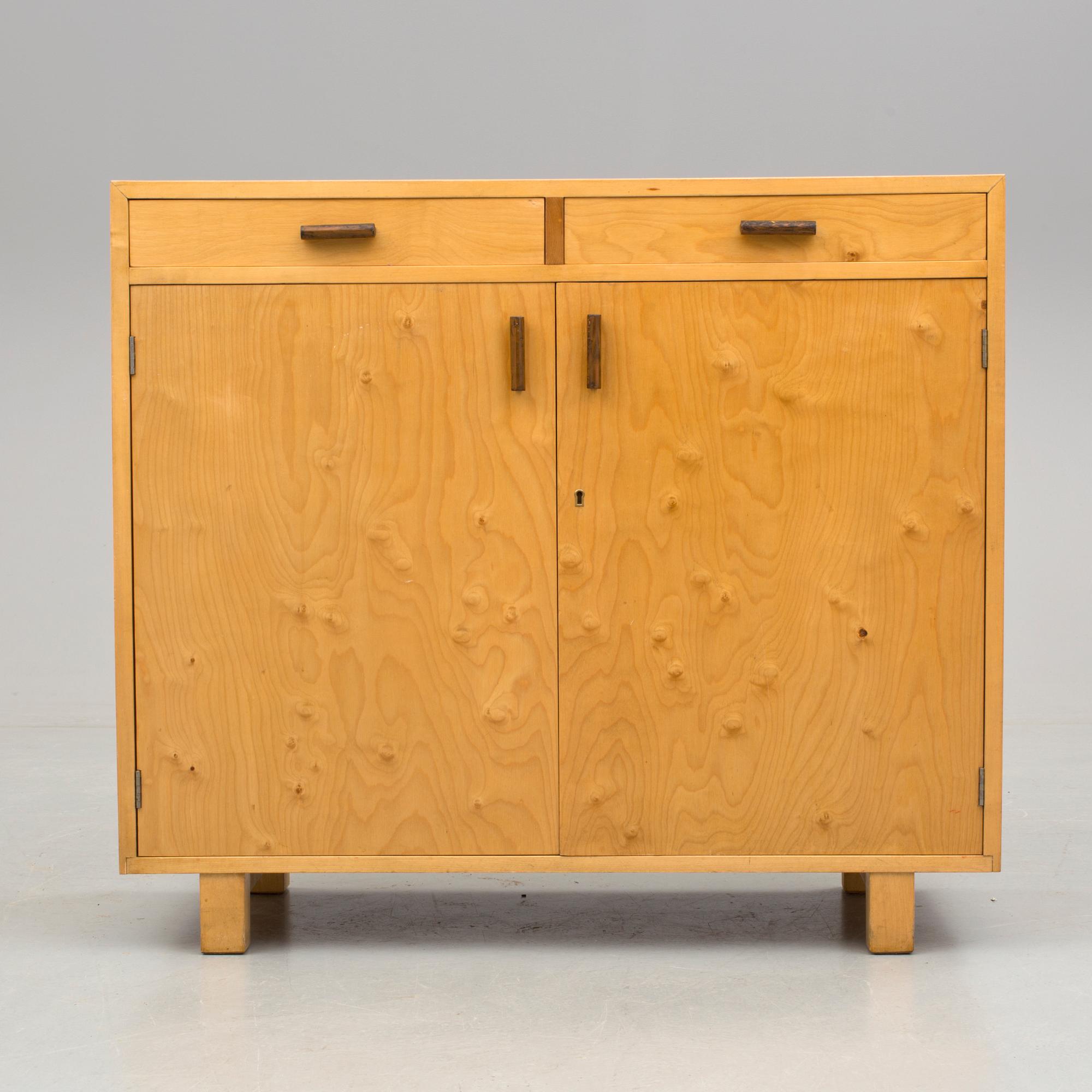 SKÅP, Alvar Aalto, troligen Artek, 1930/40-tal.