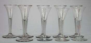 SNAPSGLAS, 6+3, glas, troligen Norge, 1800-talets första hälft.