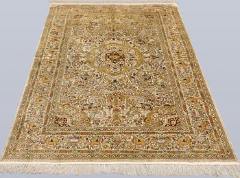 Matta, orientalisk old, silke, ca 202 x 123 cm.