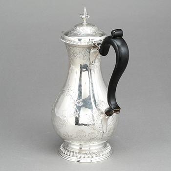 KANNA, silver, 1800-tal. Fantasistämplar. Totalvikt 700 gr.