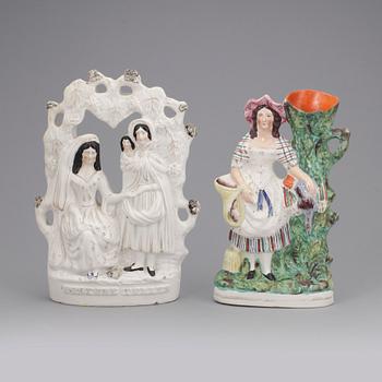 FIGURINER, 2 st. Staffordshire.