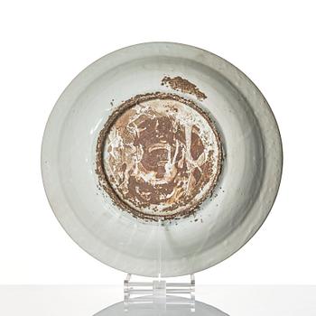 A large Swatow dish, Ming dynasty, circa 1600.