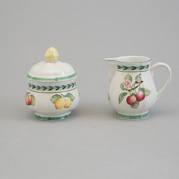 A porcelian table ware set of 26 pcs by Villeroy & Boch, "French Garden" late 20th century/21th century.