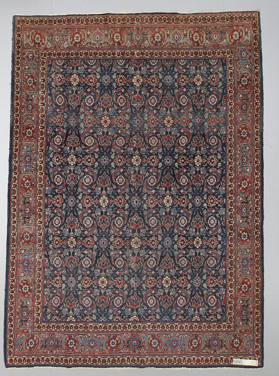 MATTA, orientalisk, semiantik, ca 325 x 235 cm.