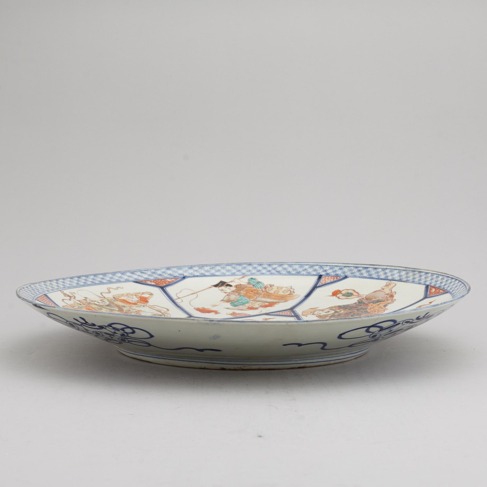 PRAKTFAT, porslin. Japan, Meiji (1868-1912).