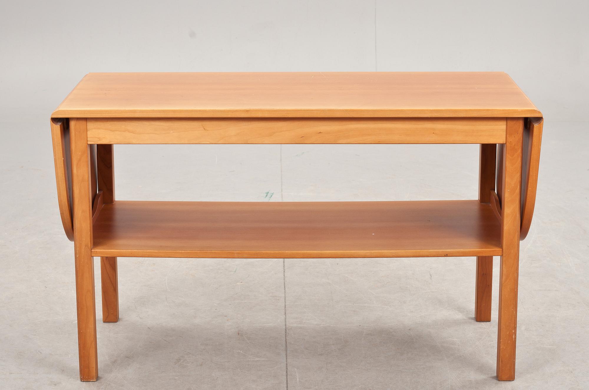 KLAFFBORD, design Josef Frank. Firma Svenskt Tenn, modell 1059.