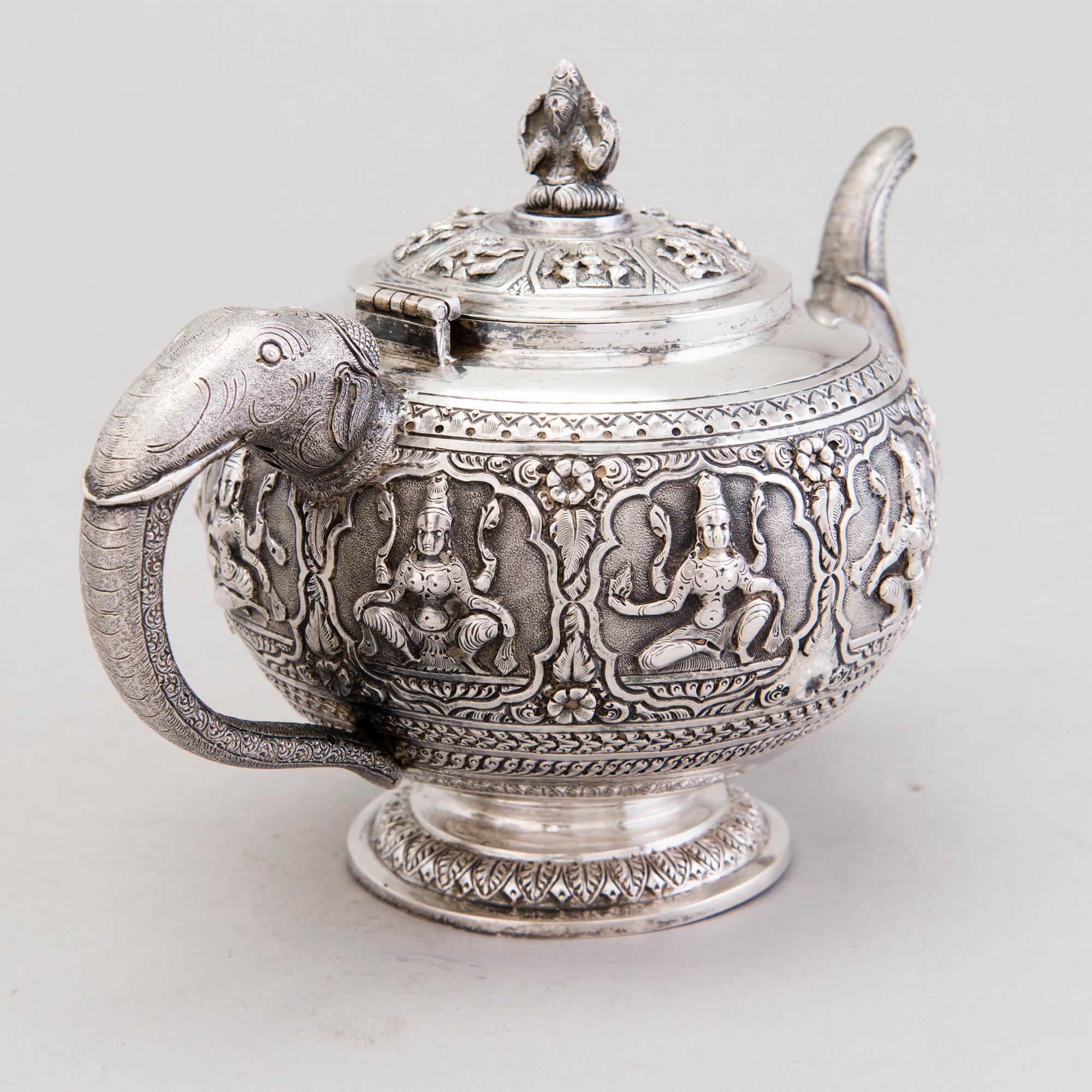 TEA POT and BOWL, silver, India late 19th century, weight 430g and 880g.