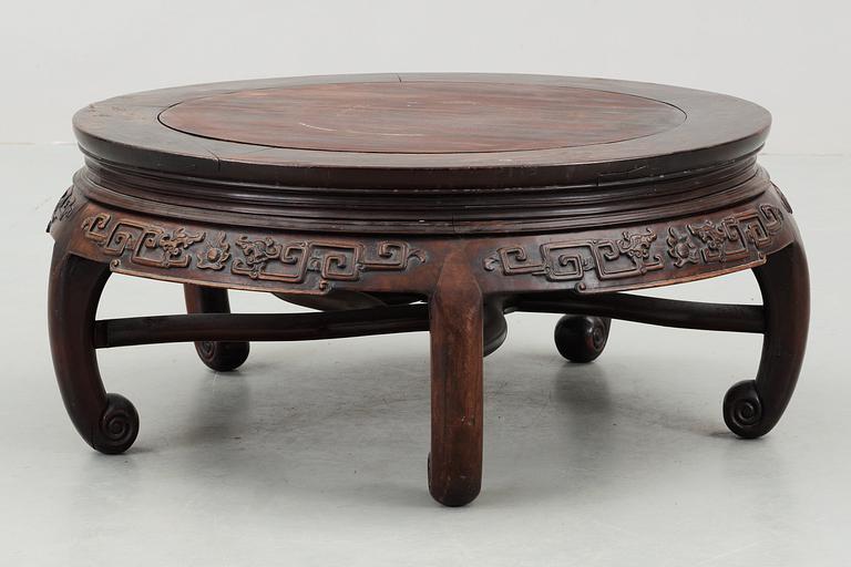 BORD, hardwood. Qing dynastin.