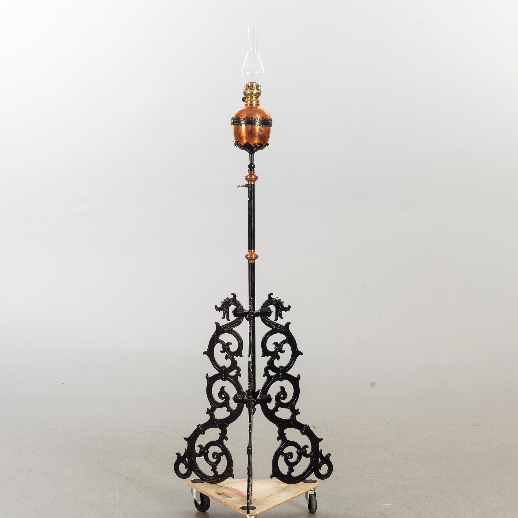 GOLVFOTOGENLAMPA 1900-tal.
