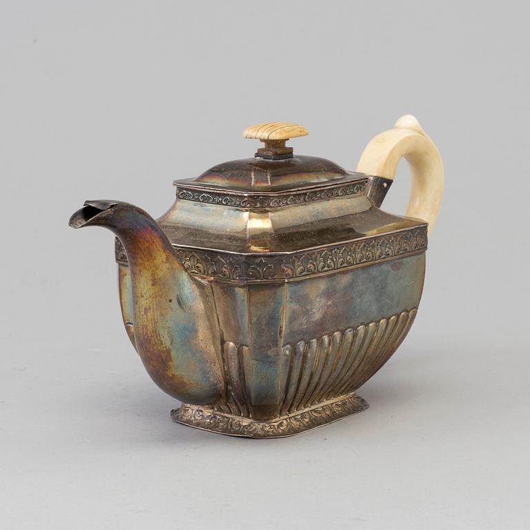 A silver teapot, Moscow, Russia, 1840´s. Weight ca 385 grams.