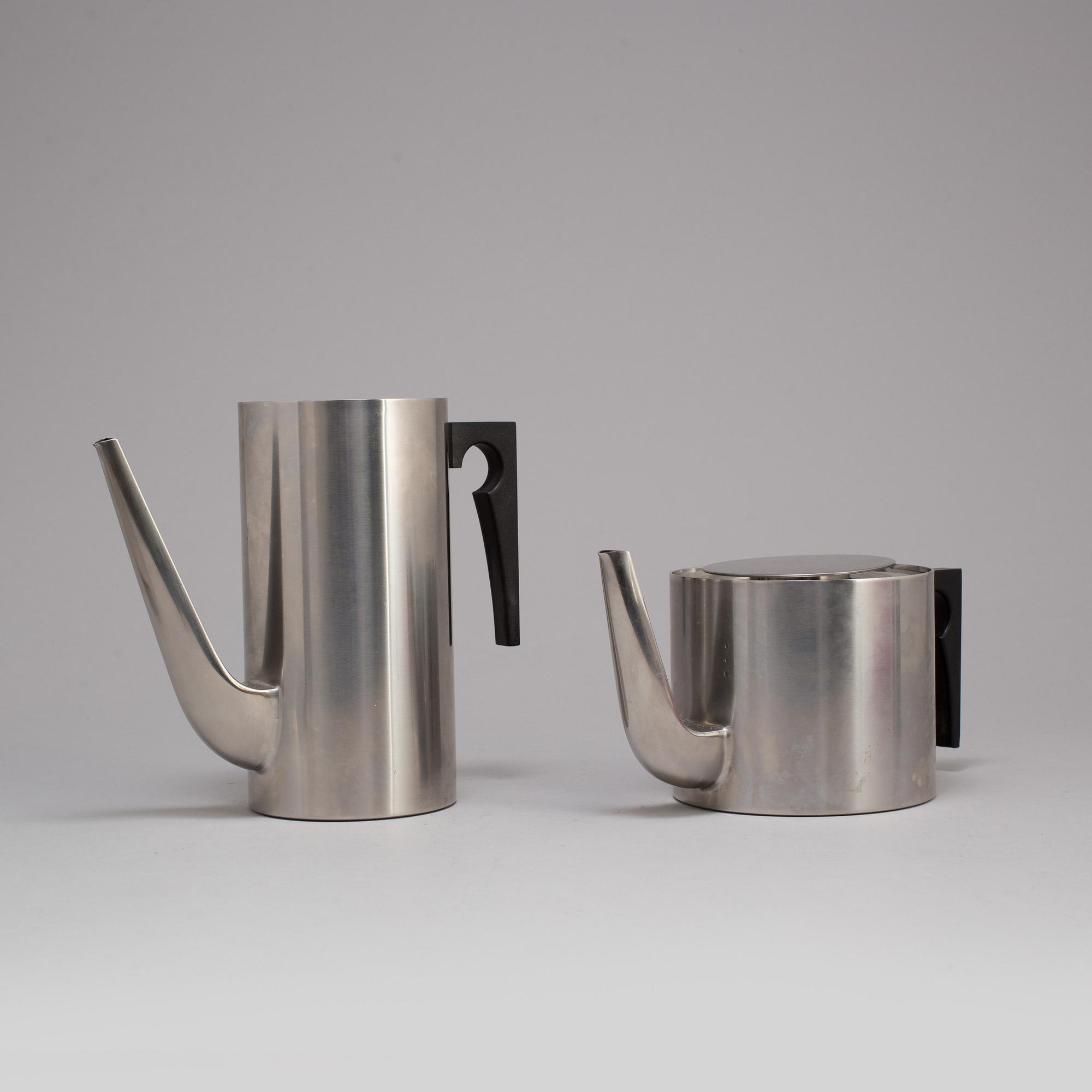 Arne Jacobsen, 5 pieces of tableware Cylinda-Line, Stelton, Denmark.