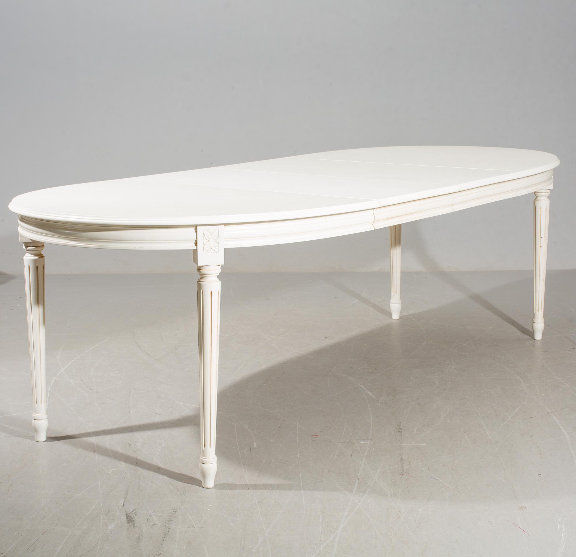 MATGRUPP, 13 delar, gustaviansk stil, 1900-talets andra hälft.