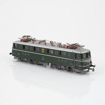 Märklin, two electric locomotives, model 3528 and 3338, and six cargo cars, gauge H0.