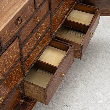 An 18th century cabinet.