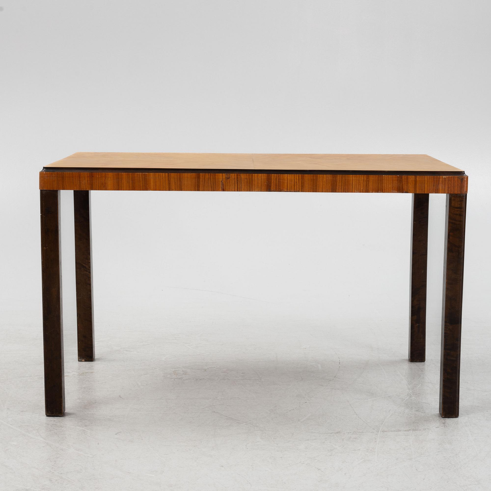 Swedish Modern, a library table, possibly Firma Boet, provenance: Factory owner Neck's residence in Nossebro, 1930s.