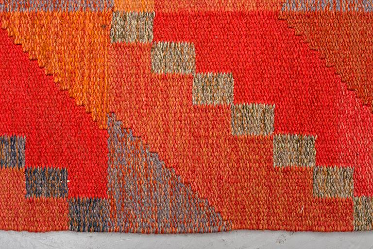 Brita Grahn, a carpet, flat weave, ca 354,5 x 277 cm, signed Brita Grahn.