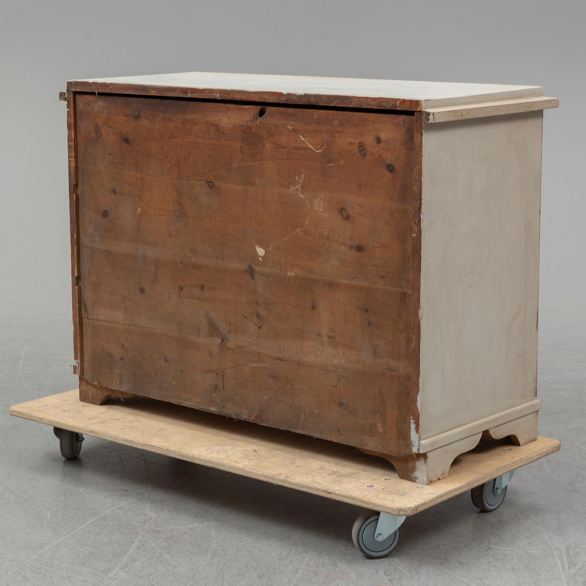 A chest of drawers from the mid 19th century.
