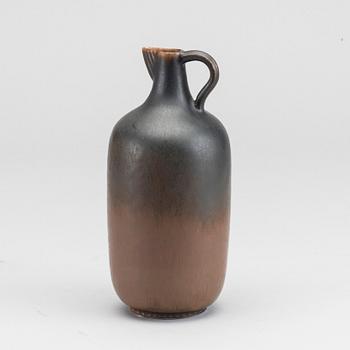 A Unique Carl-Harry Stålhane stoneware vase, signed and dated 1949.